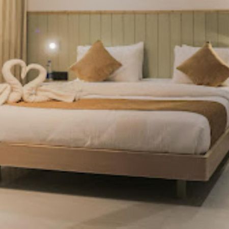 Hotel Max Prime, Maduraj Zewnętrze zdjęcie