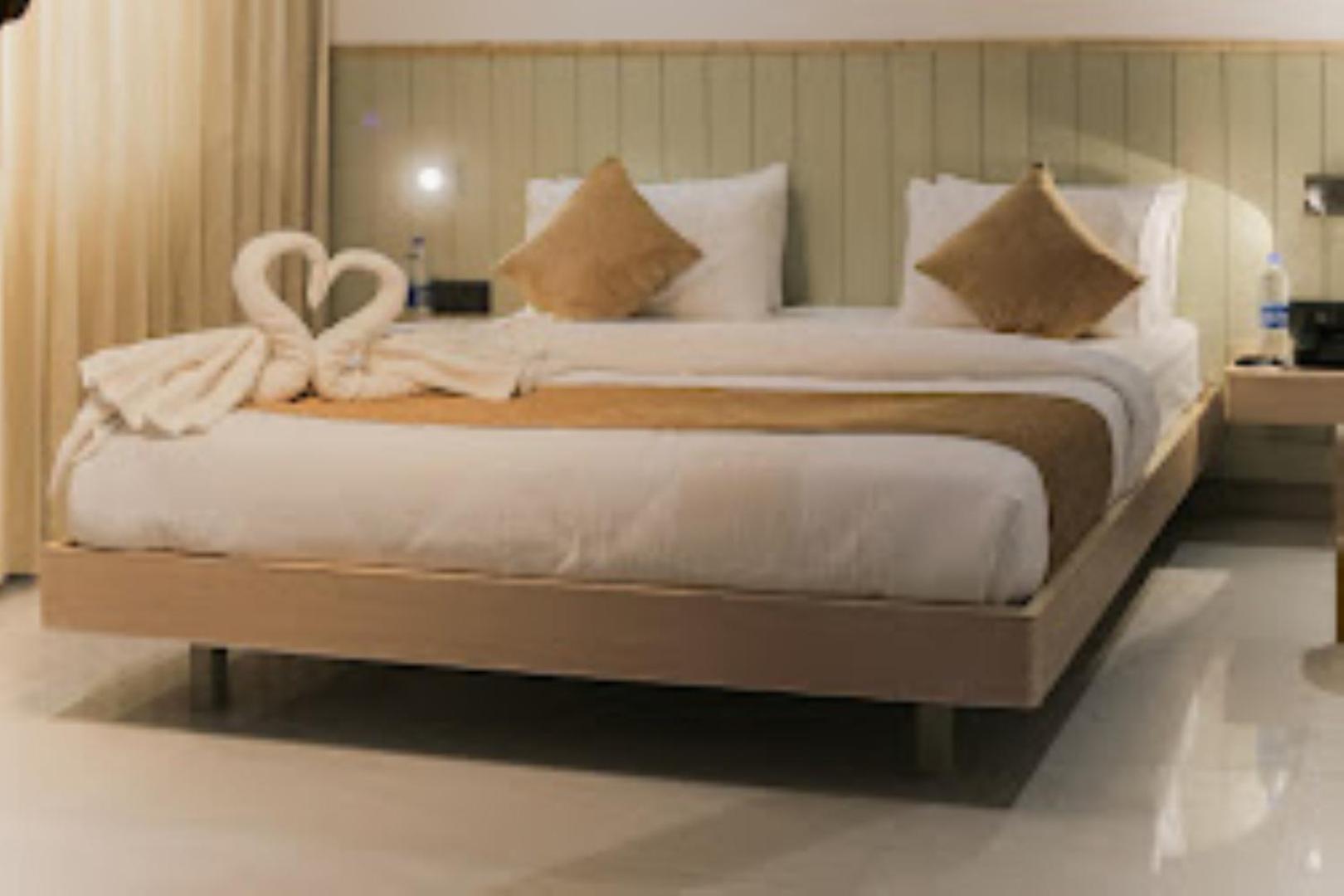 Hotel Max Prime, Maduraj Zewnętrze zdjęcie